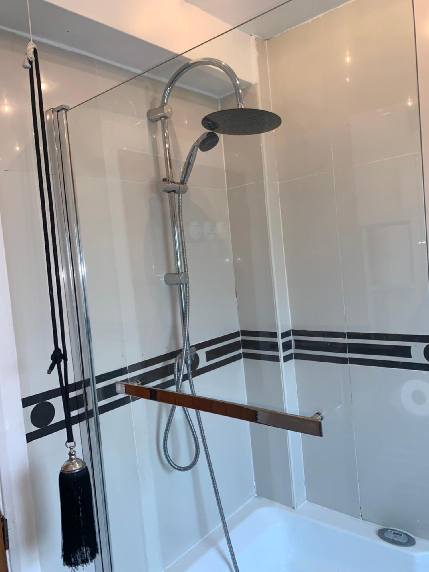 Superbly Furnished Apartment In Central Londra Esterno foto